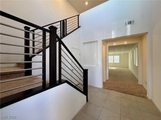 8109 Minavalle Avenue, Las Vegas, NV 89113