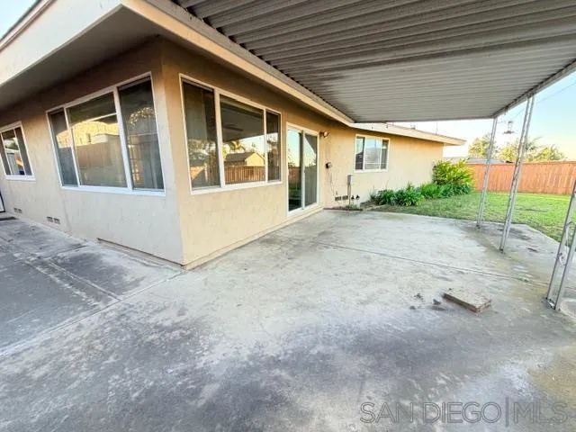 6142 Romany Dr, San Diego, CA 92120