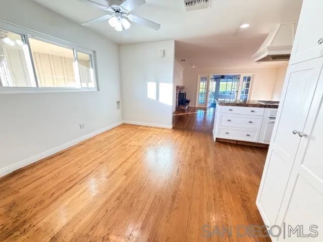 6142 Romany Dr, San Diego, CA 92120