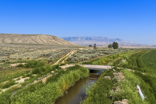 38 Road 1AFW, Clark, WY 82435 property photo