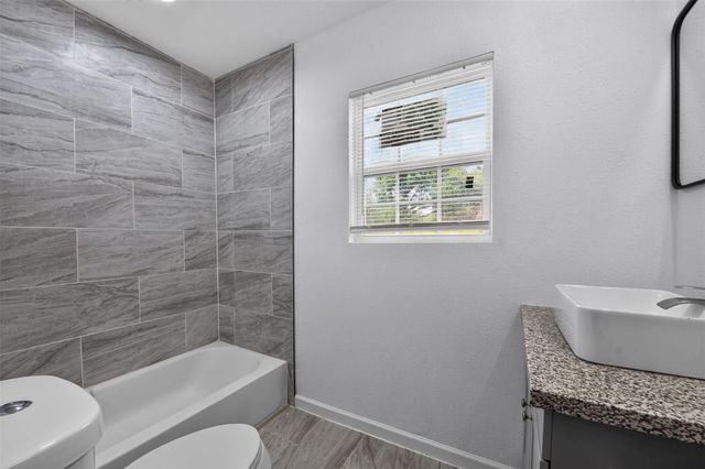 3438 Bacon Street, Houston, TX 77021