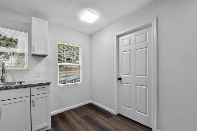 3438 Bacon Street, Houston, TX 77021