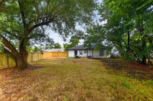 3438 Bacon Street, Houston, TX 77021