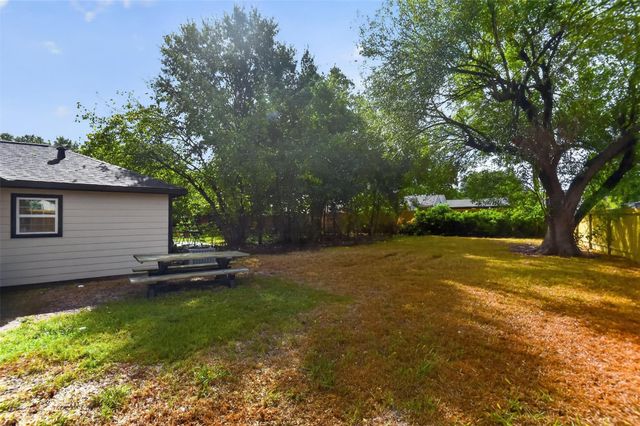 3438 Bacon Street, Houston, TX 77021