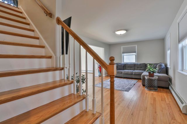 445 Blevens Drive, Manchester, NH 03104