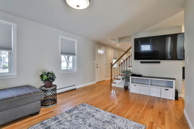 445 Blevens Drive, Manchester, NH 03104