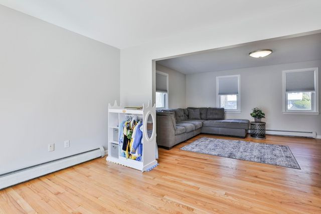 445 Blevens Drive, Manchester, NH 03104