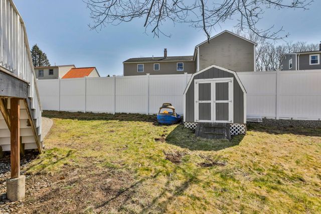 445 Blevens Drive, Manchester, NH 03104