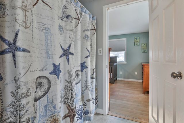 445 Blevens Drive, Manchester, NH 03104