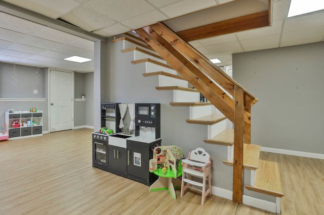 445 Blevens Drive, Manchester, NH 03104