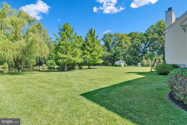 3 JILLIAN WAY, Mount Laurel, NJ 08054