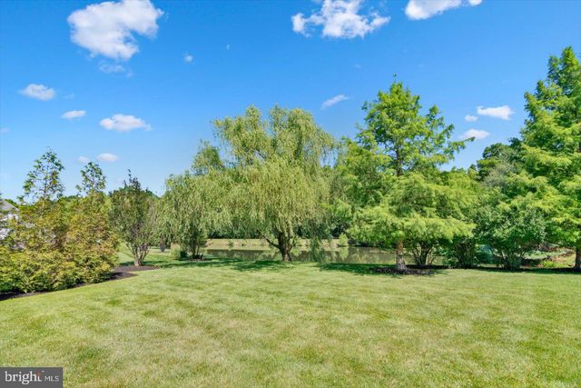 3 JILLIAN WAY, Mount Laurel, NJ 08054