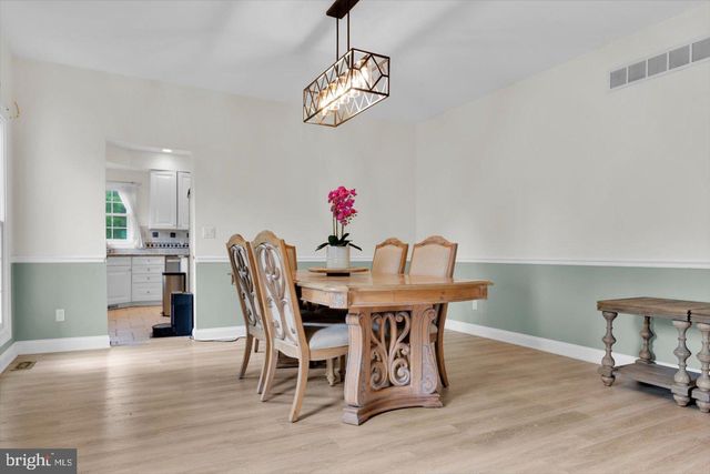 3 JILLIAN WAY, Mount Laurel, NJ 08054