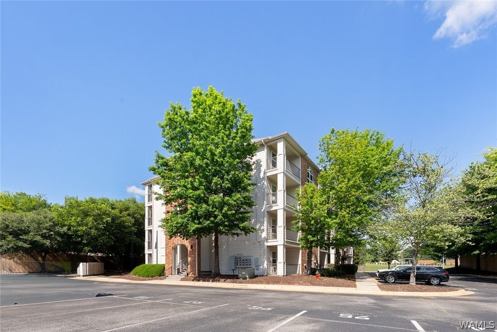 600 13th E 313, Tuscaloosa, AL 35401