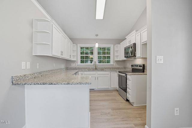 5520 Oregon Landing Place, Raleigh, NC 27610