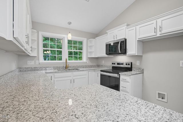 5520 Oregon Landing Place, Raleigh, NC 27610