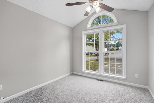 5520 Oregon Landing Place, Raleigh, NC 27610