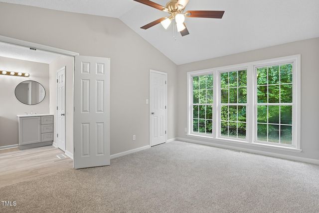 5520 Oregon Landing Place, Raleigh, NC 27610