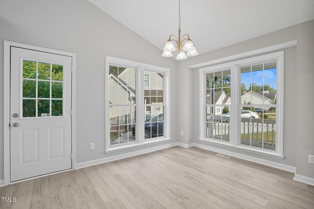 5520 Oregon Landing Place, Raleigh, NC 27610