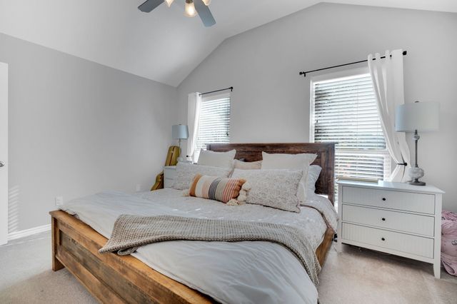 702 Green Acres Lane, Midlothian, TX 76065