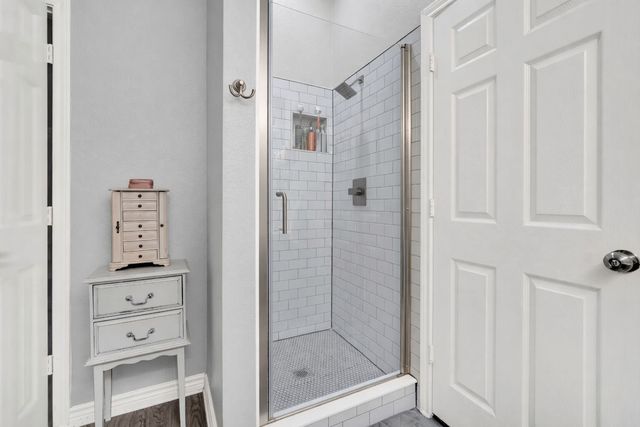 702 Green Acres Lane, Midlothian, TX 76065