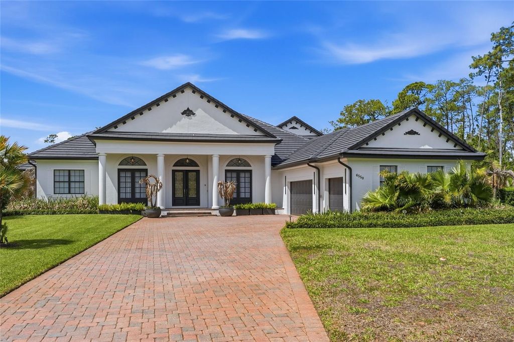Image 2 of property listing at 6550 CARTMEL LANE, Windermere, FL 34786
