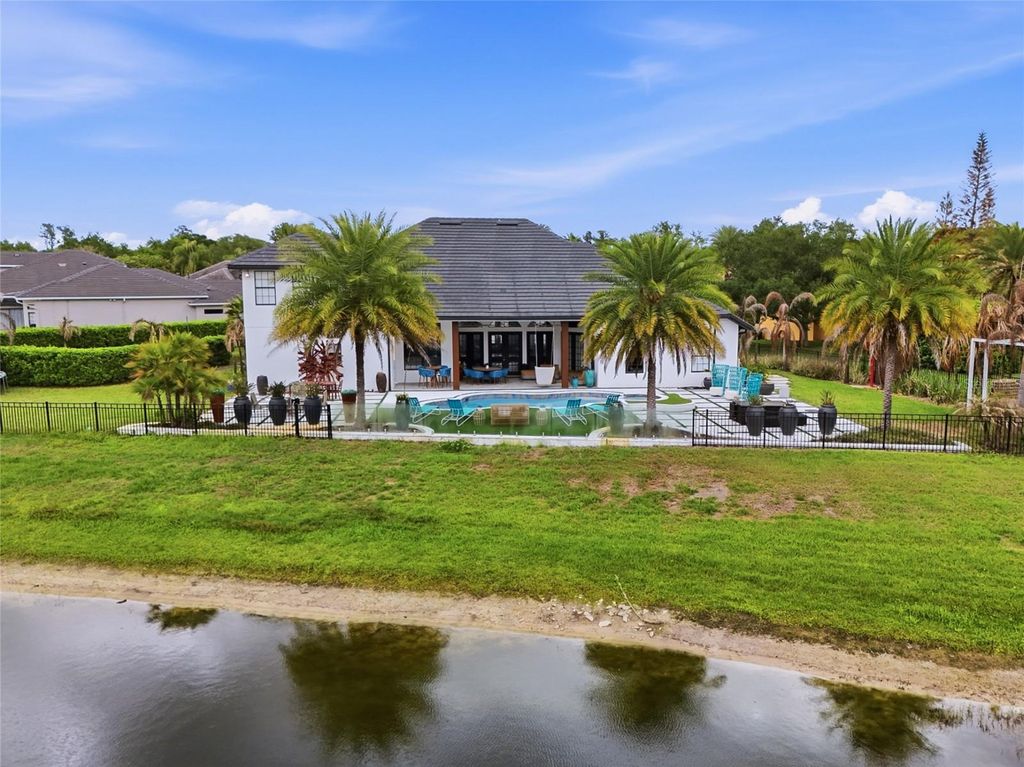 Image 4 of property listing at 6550 CARTMEL LANE, Windermere, FL 34786