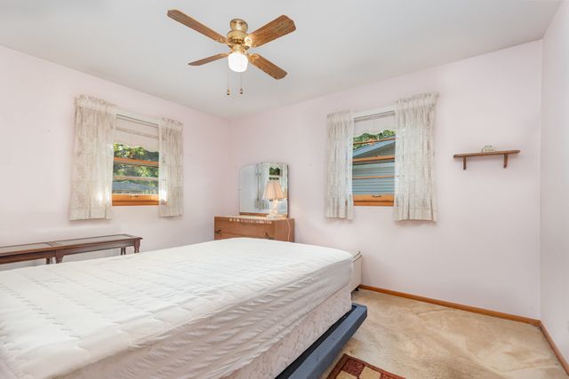 59 Indianwood Drive, Thornton, IL 60476