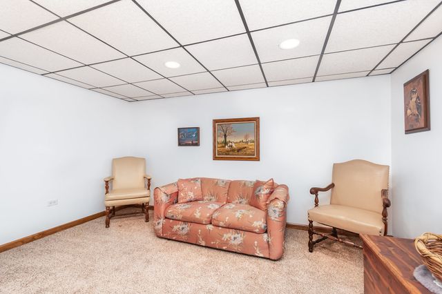 59 Indianwood Drive, Thornton, IL 60476