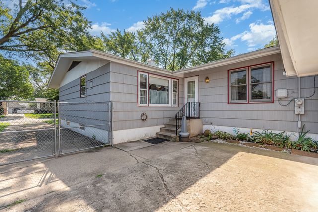 59 Indianwood Drive, Thornton, IL 60476