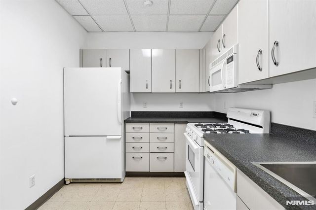 309 Argyle Place, Kearny, NJ 07032