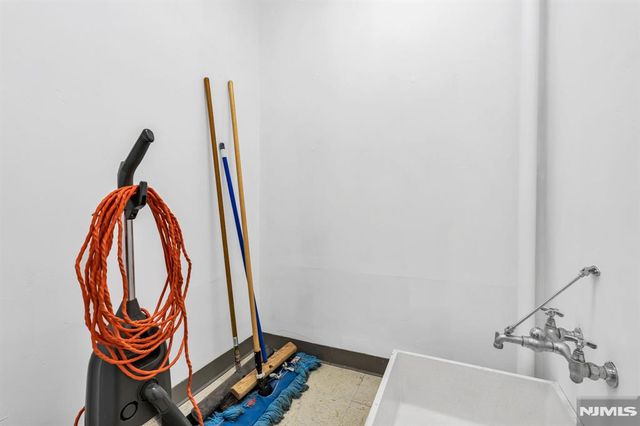 309 Argyle Place, Kearny, NJ 07032