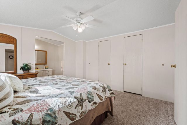 28 Air Force Drive, Pottsboro, TX 75076