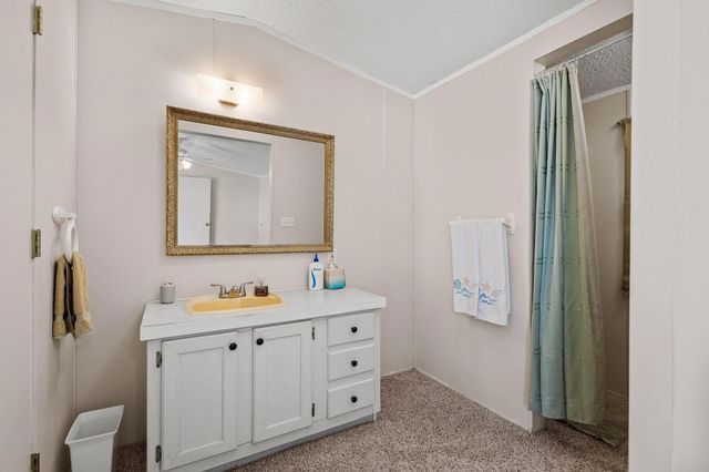 28 Air Force Drive, Pottsboro, TX 75076