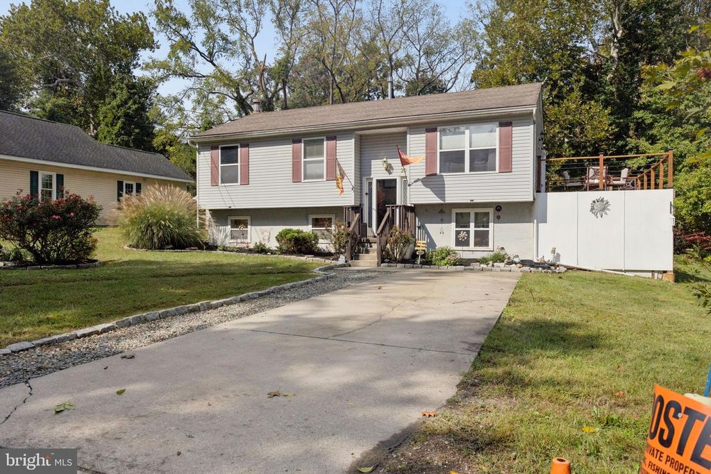 20 TURNER ST, MANTUA, NJ 08051 — exterior