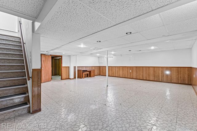 34356 Greentrees Road, Sterling Heights, MI 48312