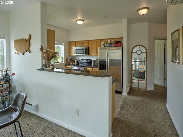11735 Nw WINTER PARK Ter 402, Portland, OR 97229