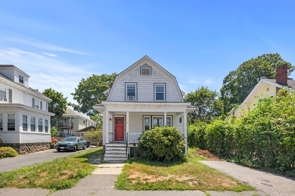 61 Hamilton Ave, Haverhill, MA 01830