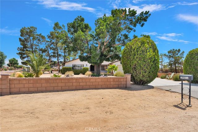19031 Shoshonee, Apple Valley, CA 92307
