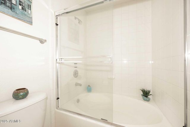 5104 N 32ND Street 323, Phoenix, AZ 85018