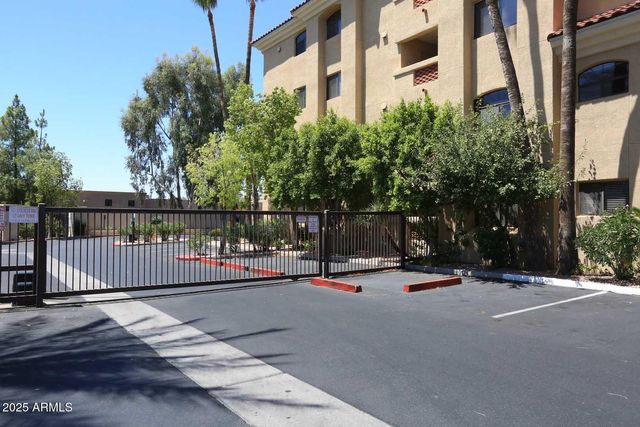 5104 N 32ND Street 323, Phoenix, AZ 85018