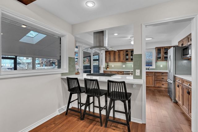 6916 E Stonegate St, Wichita, KS 67206