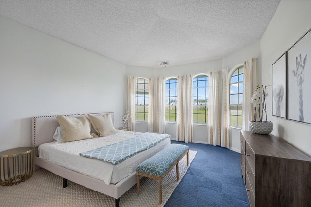 2467 Muir Circle, Wellington, FL 33414