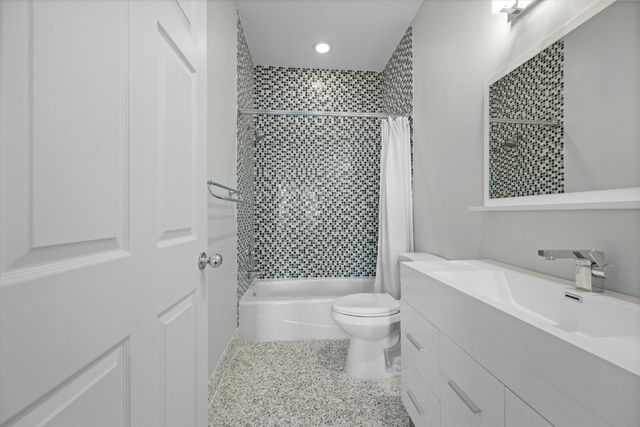 2467 Muir Circle, Wellington, FL 33414