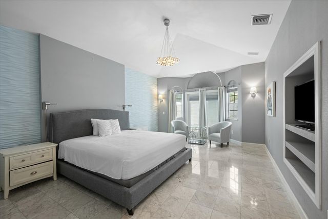 2467 Muir Circle, Wellington, FL 33414
