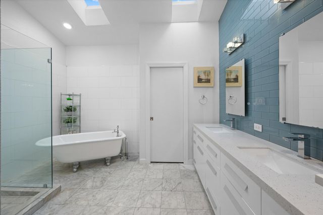 2467 Muir Circle, Wellington, FL 33414