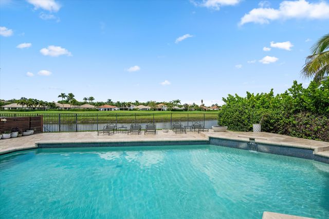 2467 Muir Circle, Wellington, FL 33414