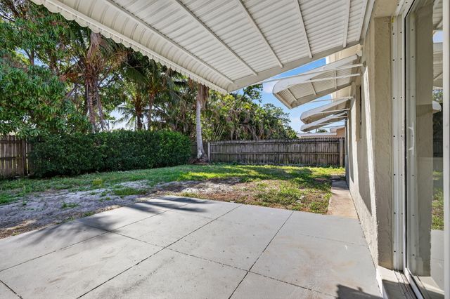 4316 Wilkinson Drive, Lake Worth Beach, FL 33461