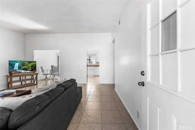 44605 Gillan Avenue, Lancaster, CA 93535