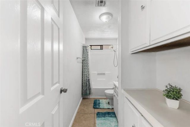 44605 Gillan Avenue, Lancaster, CA 93535